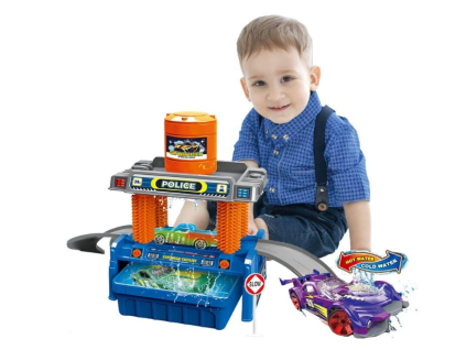 Automyčka s formulí měnící barvu